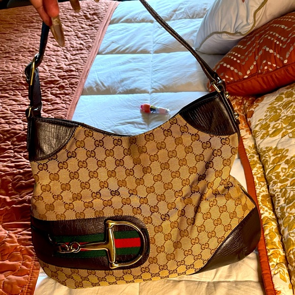 Authentic Gucci Cherry line shoulder bag - Picture 1 of 16